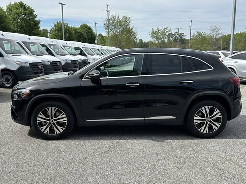 Certified 2025 Mercedes-Benz GLA 250 image 4