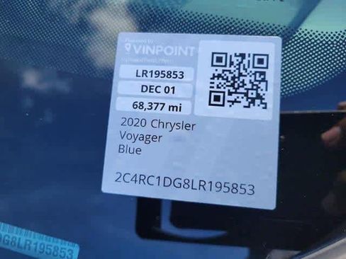 Used 2020 Chrysler Voyager Lxi FWD image 11