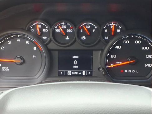 Certified 2025 Chevrolet Silverado 2500 Custom w/ Custom Value Package AWD/4WD image 11