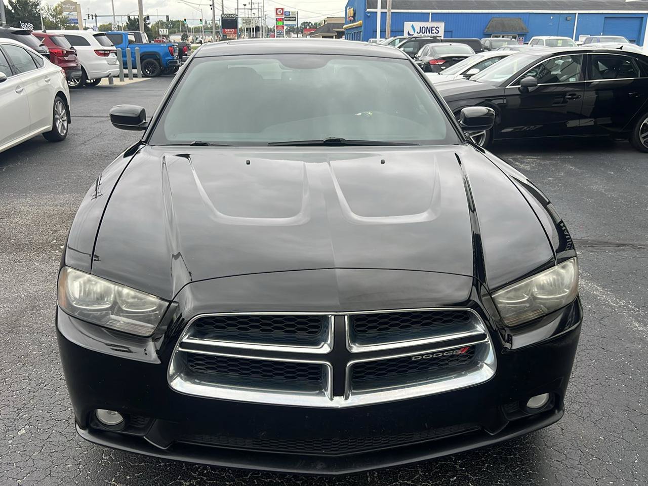 Used 2014 Dodge Charger SXT RWD image 8