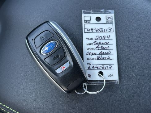 Used 2024 Subaru Ascent Onyx Edition AWD/4WD image 35