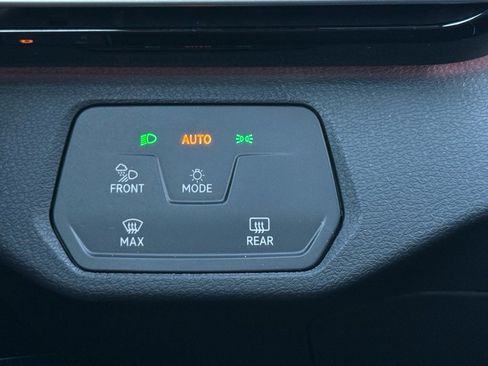 Used 2021 Volkswagen ID.4 Pro S w/ Gradient Package image 24