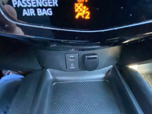 Used 2017 Nissan Rogue Sport SV w/ SV Premium Package AWD/4WD image 30