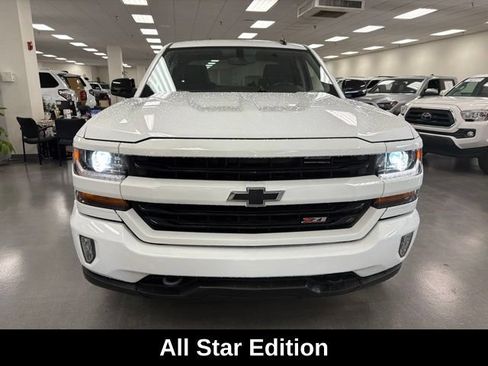 Used 2019 Chevrolet Silverado 1500 LT w/ All Star Edition AWD/4WD image 2