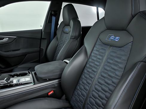Used 2026 Audi RS Q8 performance AWD/4WD image 18