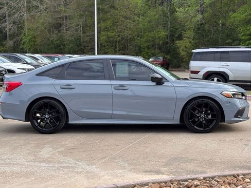 Used 2024 Honda Civic Sport image 9