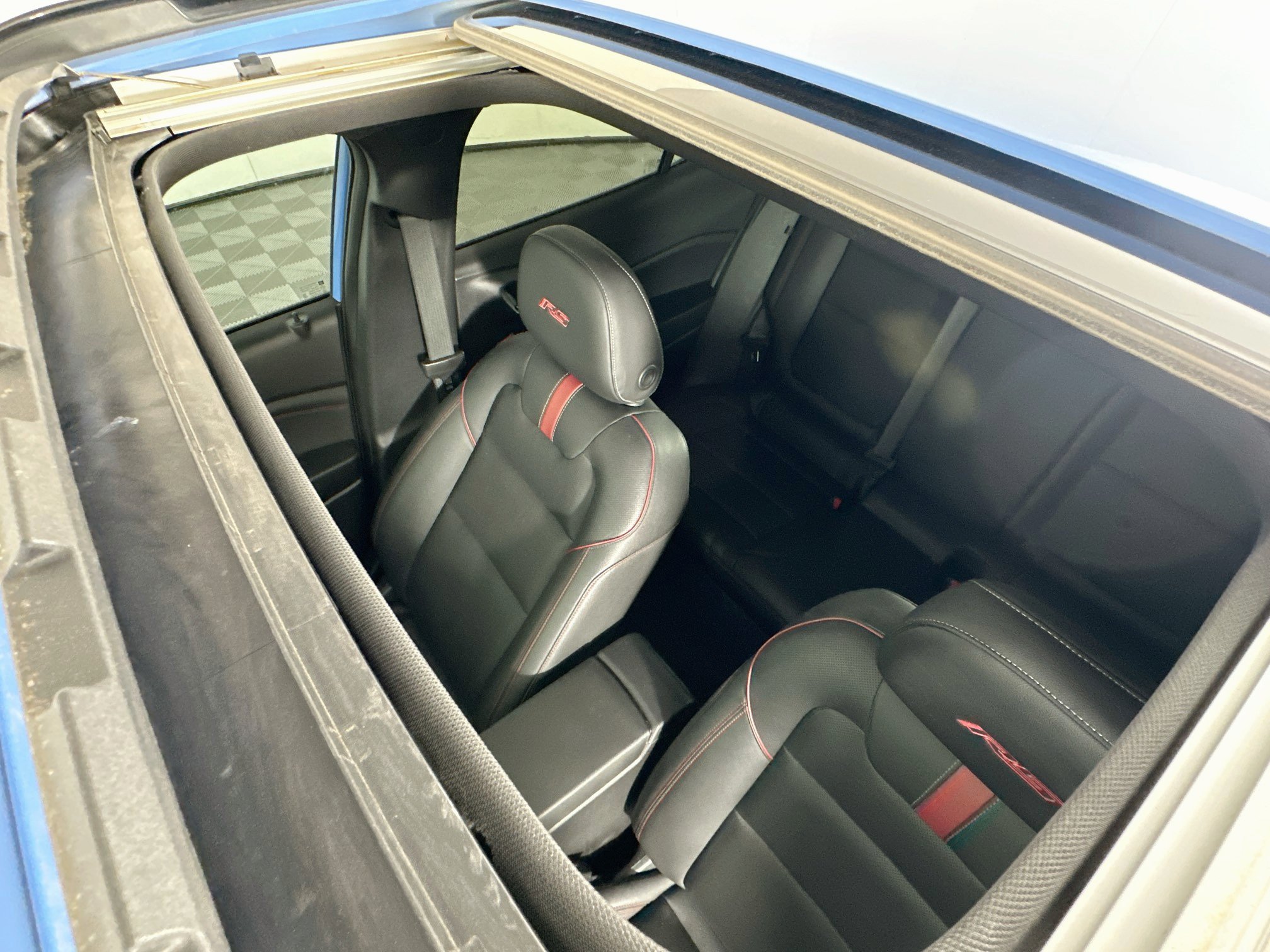 Used 2024 Chevrolet Trax RS w/ Sunroof Package FWD image 26