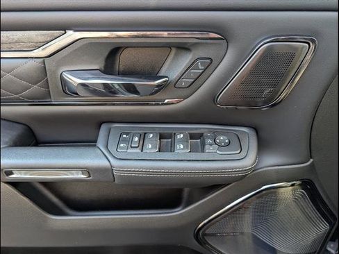 Used 2025 RAM 1500 Limited image 16