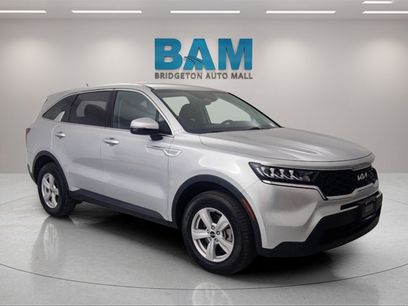 Used 2022 Kia Sorento LX