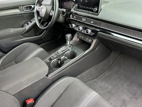 Used 2022 Honda Civic Sport image 13