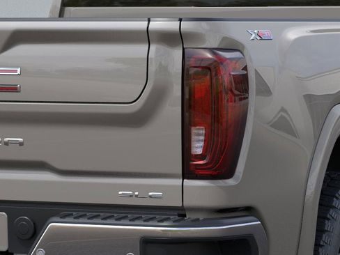 New 2026 GMC Sierra 2500 SLE image 11