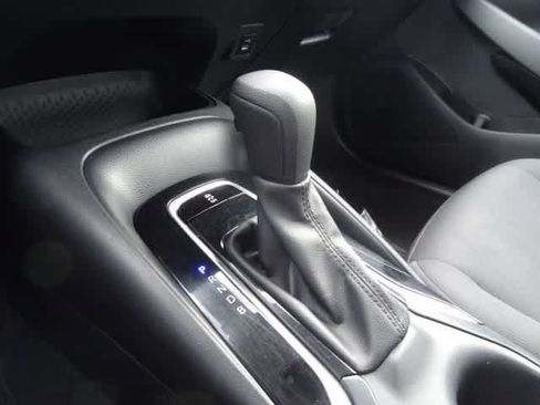 Used 2023 Toyota Corolla LE FWD image 23