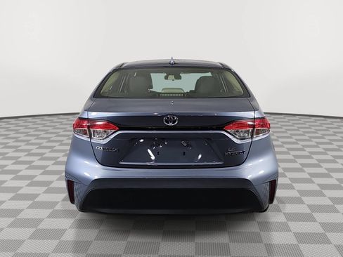Used 2023 Toyota Corolla LE w/ Carpet Mat Package (TMS) AWD/4WD image 7