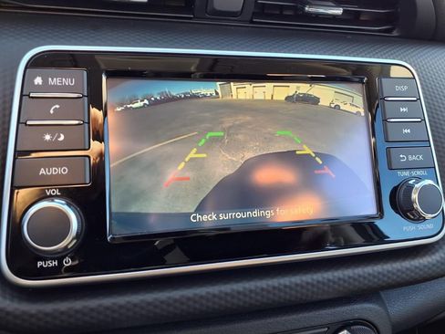 Certified 2025 Nissan Kicks Play S image 6