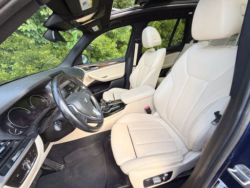 Used 2019 BMW X3 xDrive30i w/ Driving Assistance Package AWD/4WD image 36