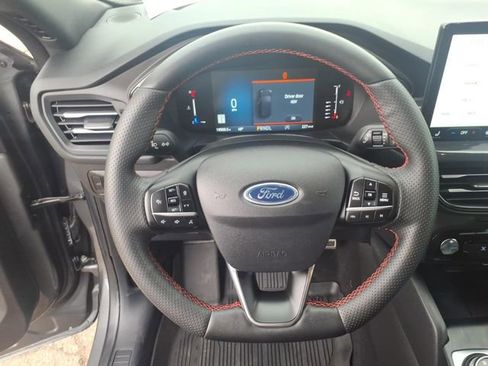 Certified 2024 Ford Escape ST-Line w/ Tech Pack #1 image 19