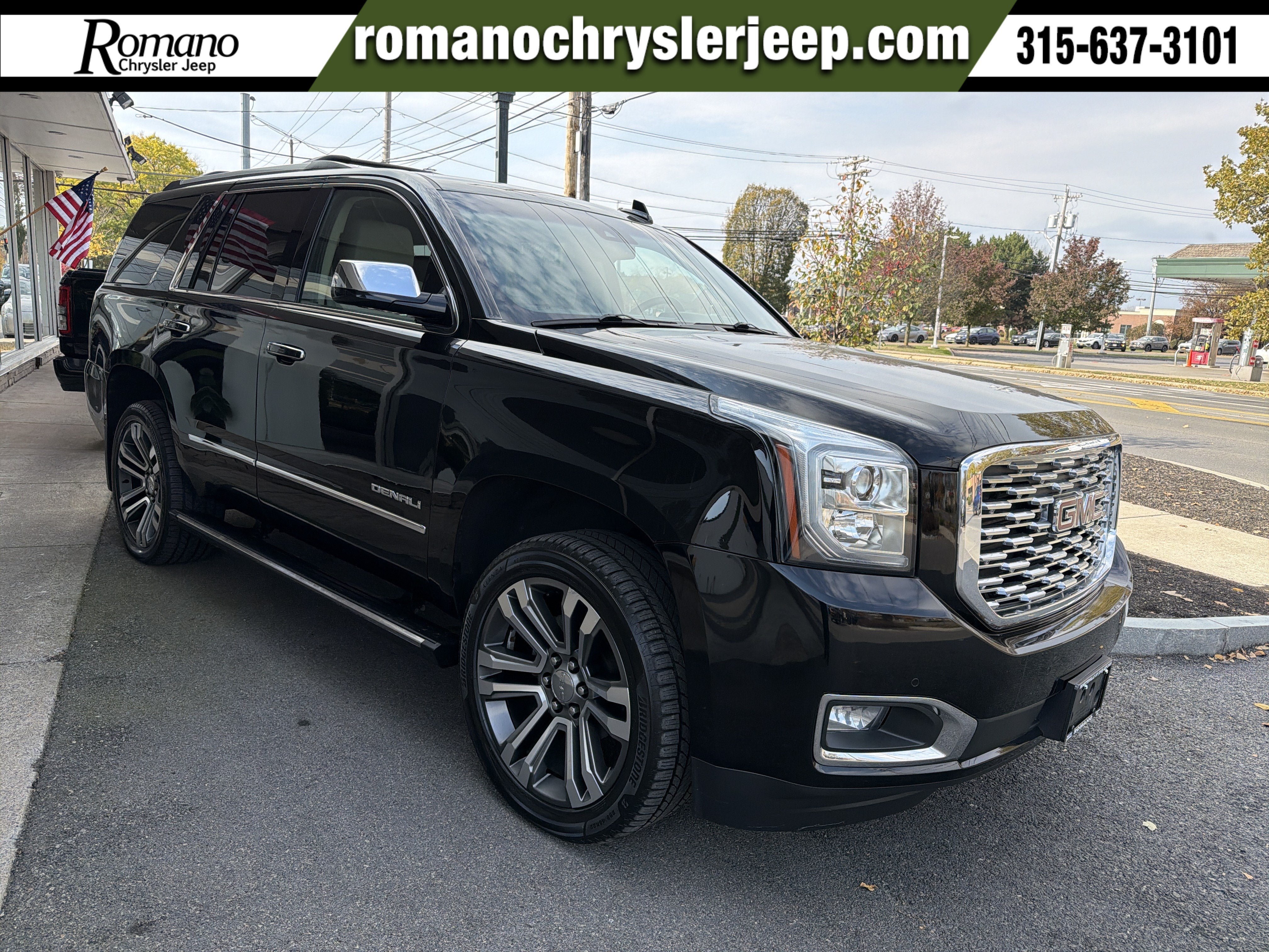 Used 2019 GMC Yukon Denali w/ Denali Ultimate Package AWD/4WD image 1