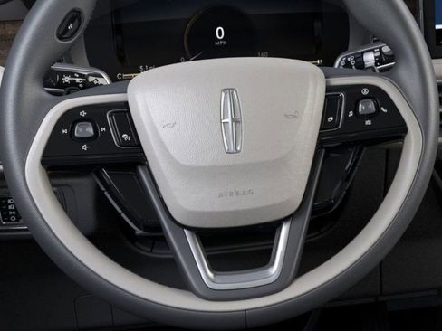 New 2026 Lincoln Corsair Reserve AWD/4WD image 12
