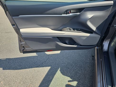 Used 2023 Toyota Camry SE w/ Audio Upgrade Package image 27