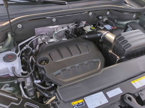 Used 2026 Volkswagen Atlas SEL Premium R-Line image 30