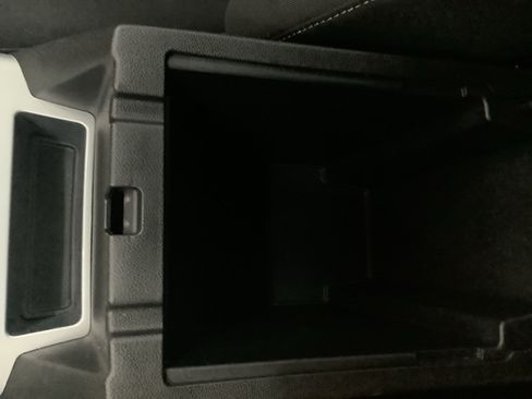 Used 2025 Chevrolet Blazer LT FWD image 19