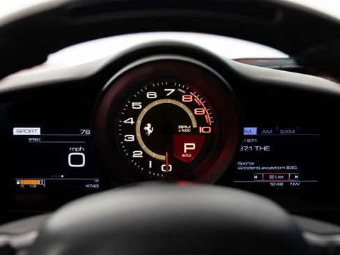 Used 2017 Ferrari 488 GTB RWD image 54