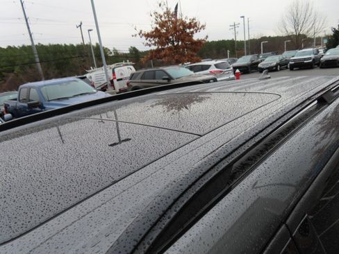 Used 2020 Ford Explorer ST w/ ST Street Pack image 10