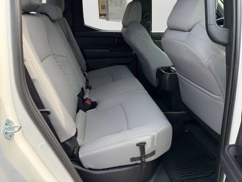 Certified 2026 Toyota Tacoma SR5 AWD/4WD image 13