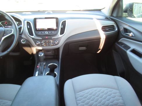 Used 2020 Chevrolet Equinox LT FWD image 14