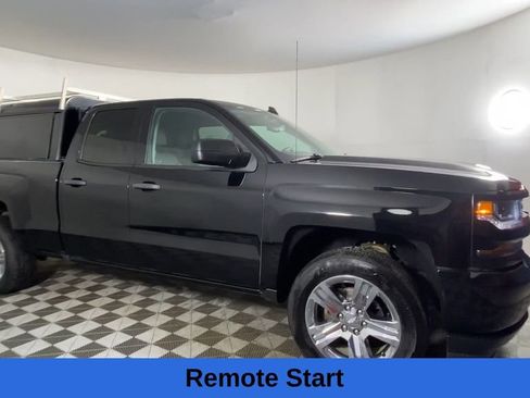 Used 2019 Chevrolet Silverado 1500 Custom w/ Custom Convenience Package image 5
