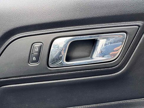 Used 2016 Ford Mustang GT Premium image 42