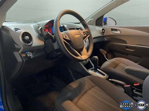 Used 2016 Chevrolet Sonic LT image 49