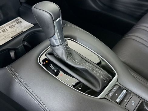 New 2026 Honda HR-V EX-L image 18