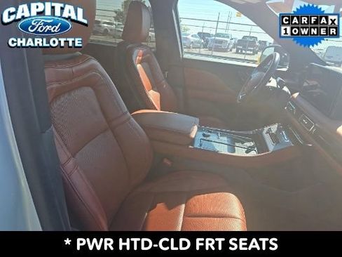 Used 2025 Lincoln Aviator Reserve w/ Illumination Package RWD image 9