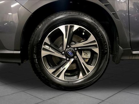 Used 2024 Subaru Crosstrek 2.0i Premium AWD/4WD image 11