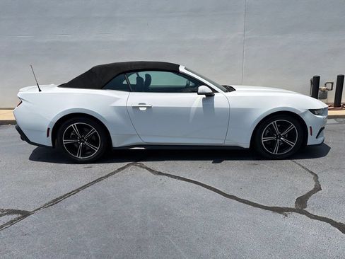 Used 2024 Ford Mustang Premium RWD image 28