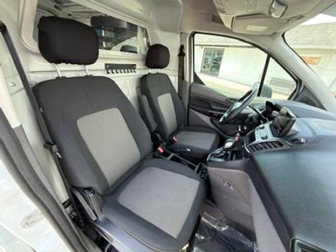 Used 2023 Ford Transit Connect XL image 30