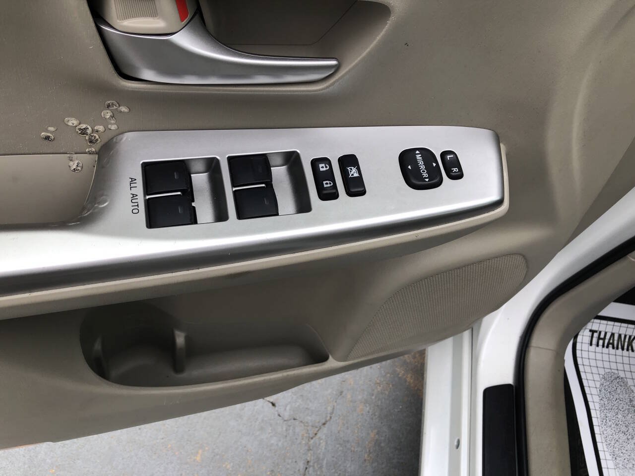 Used 2012 Toyota Prius V Three FWD image 14