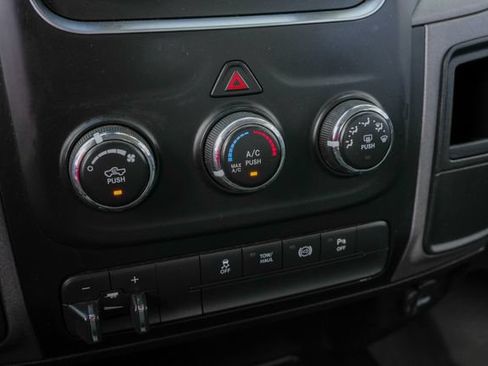 Used 2014 RAM 3500 Tradesman w/ Chrome Appearance Group AWD/4WD image 46
