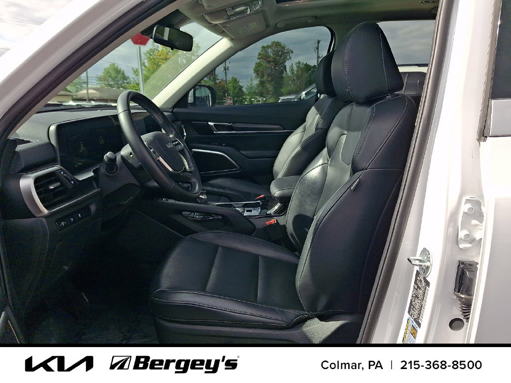 Certified 2024 Kia Telluride S w/ S Sunroof Package AWD/4WD image 18