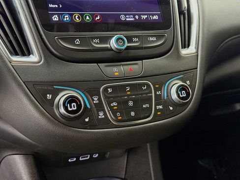 Used 2024 Chevrolet Malibu LT FWD image 14
