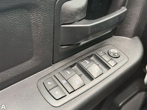 Used 2016 RAM 1500 Tradesman w/ Popular Equipment Group image 12