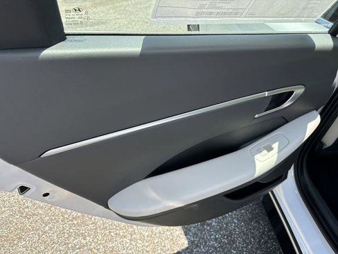 New 2025 Hyundai Sonata SEL image 13