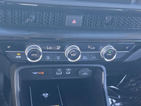 Used 2024 Honda CR-V EX-L image 27