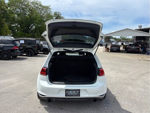Used 2017 Volkswagen GTI S FWD image 37