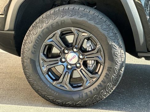 Certified 2024 GMC Canyon Elevation w/ Convenience Package AWD/4WD image 26