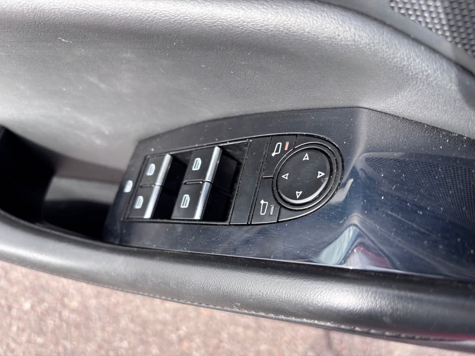 Used 2024 MAZDA MAZDA3 s FWD image 16