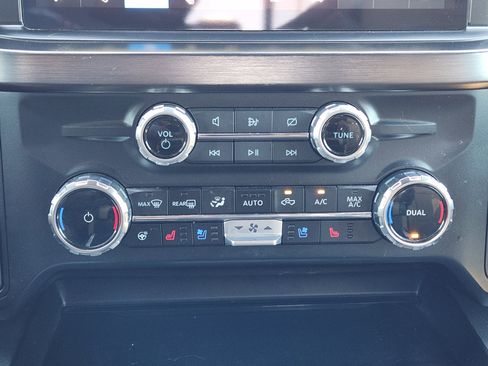 Used 2023 Ford F250 Lariat w/ Lariat Ultimate Package image 20