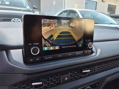 Used 2024 Honda Accord EX image 19