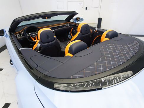 Used 2024 Bentley Continental GT Speed image 44